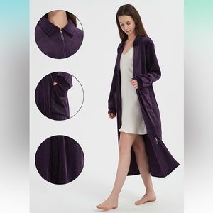 Women’s zipper front robe